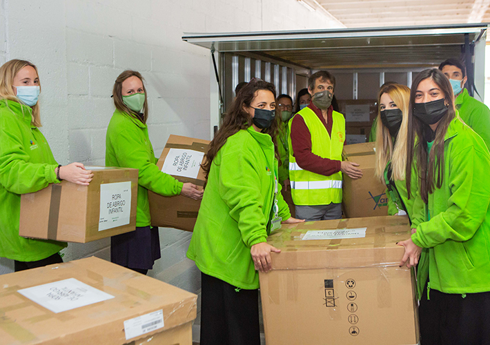 Foto Iberdrola envía más de ocho toneladas de material humanitario a Ucrania.